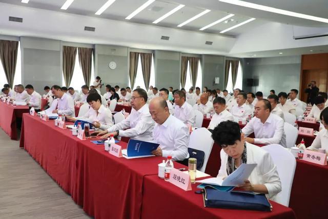 BSports官网施行安康福祉提拔工程 鞭策全民健身惠及三秦苍生———全省大众体(图2)